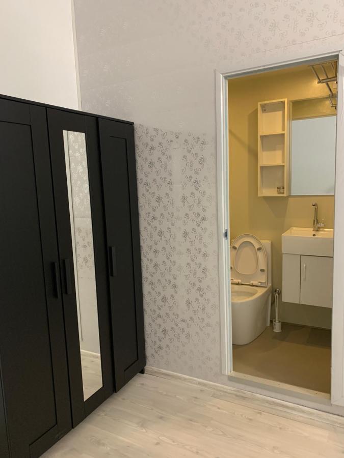 Smart Inn Riga Esterno foto