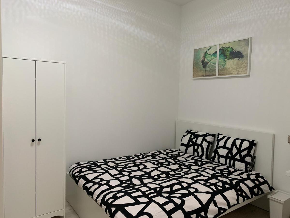 Smart Inn Riga Esterno foto