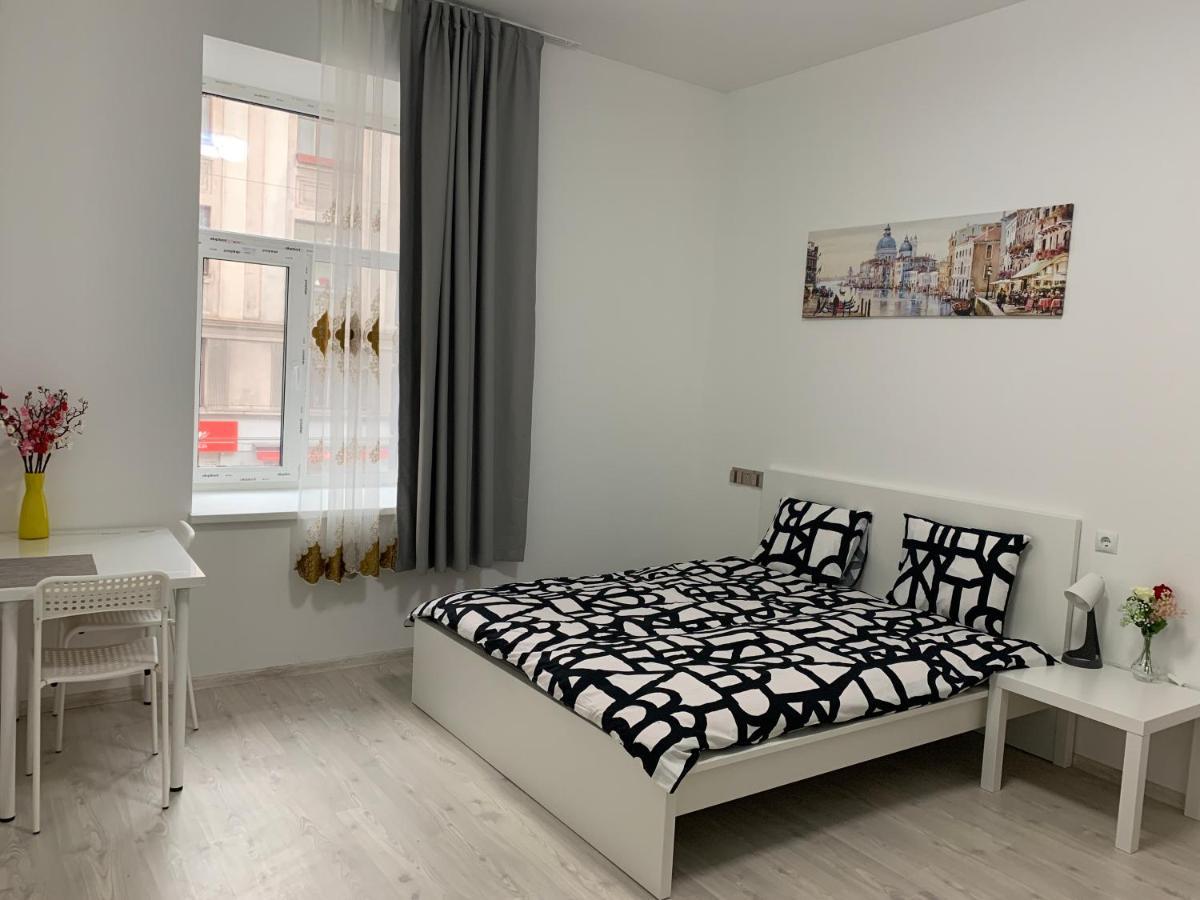 Smart Inn Riga Esterno foto