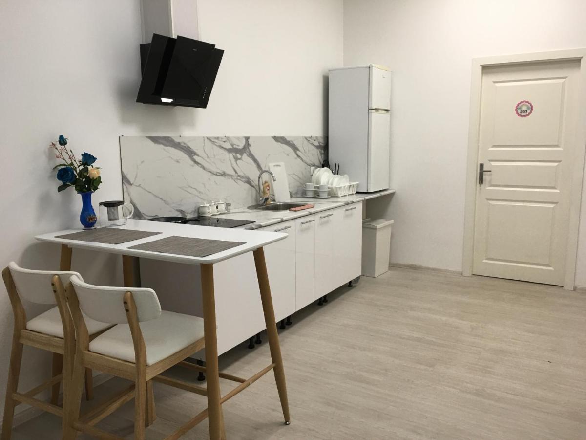 Smart Inn Riga Esterno foto